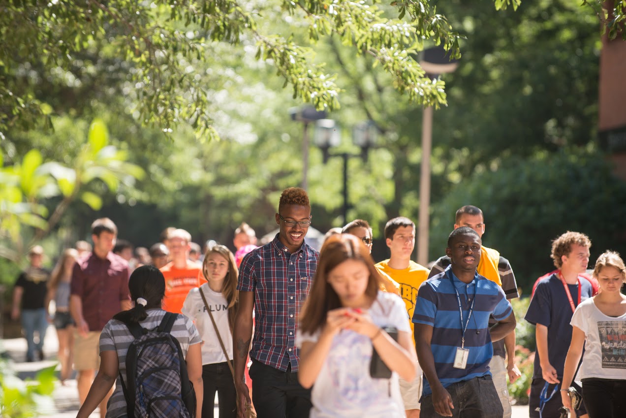 Students_Campus_Summer-4606