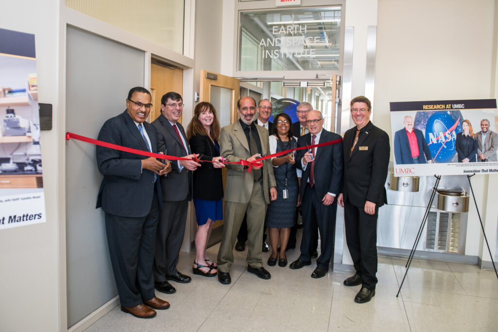 UMBC and NASA Goddard representatives cut a ribbon to dedicate the ESI.