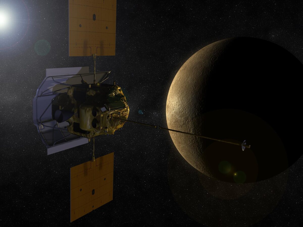 Spacecraft and planet