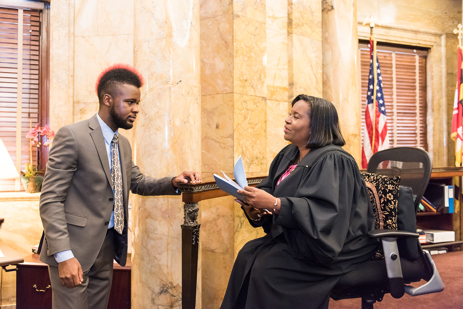 Randall Ainsworth and Chief Judge Heard. Photo by Marlayna Demond '11.