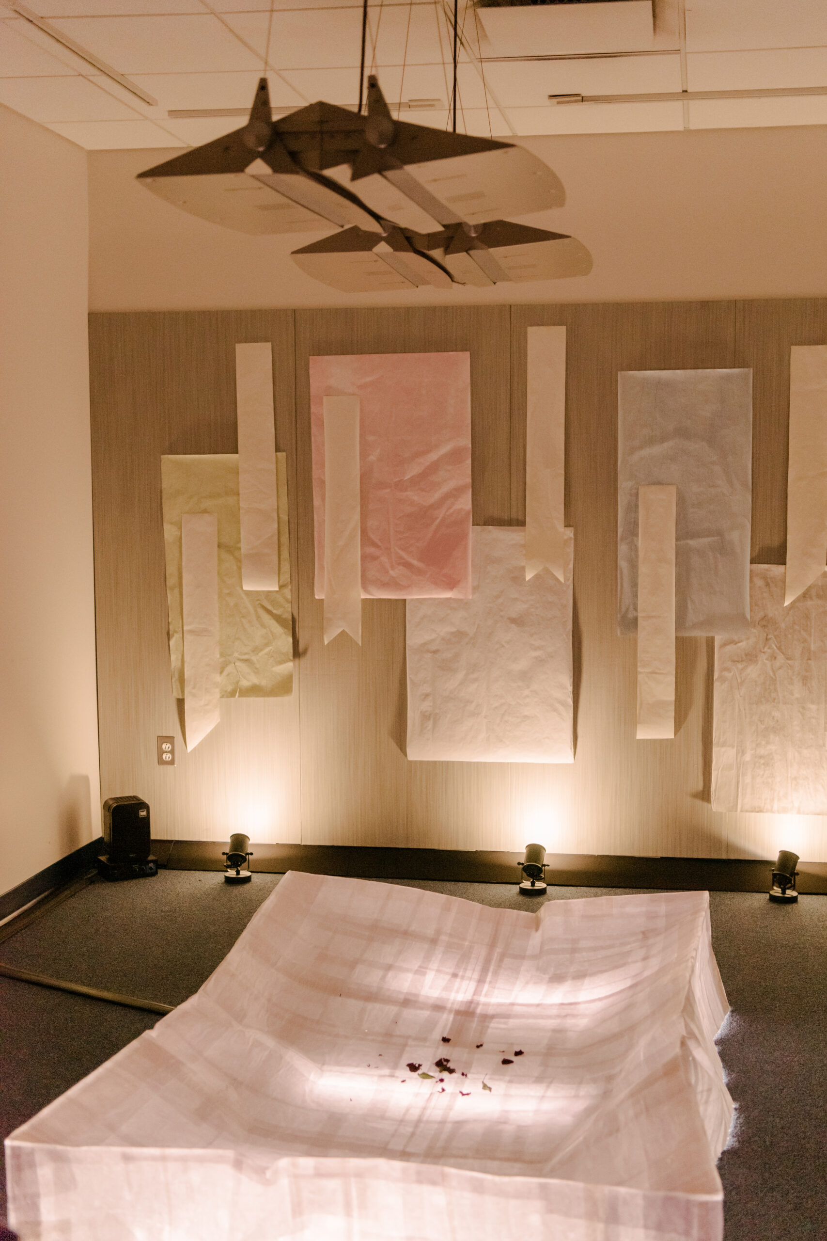 image of an art gallery