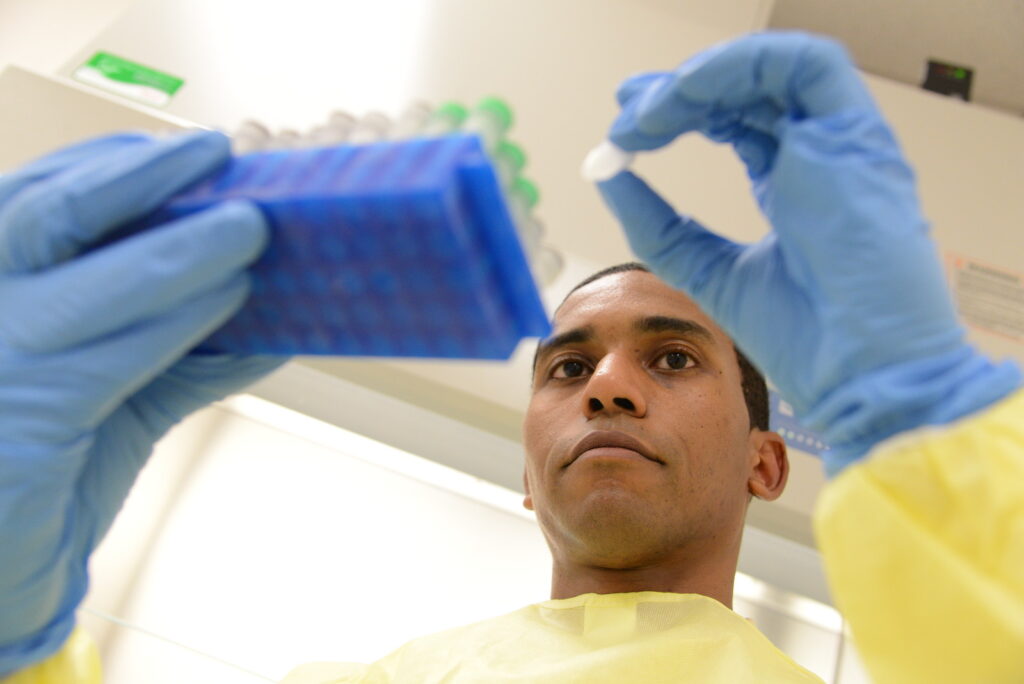 Kinde at work in his lab at Thrive Early Detection in Baltimore, Maryland