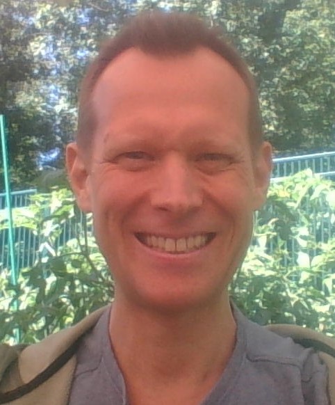 Dr. Christopher R Rakes