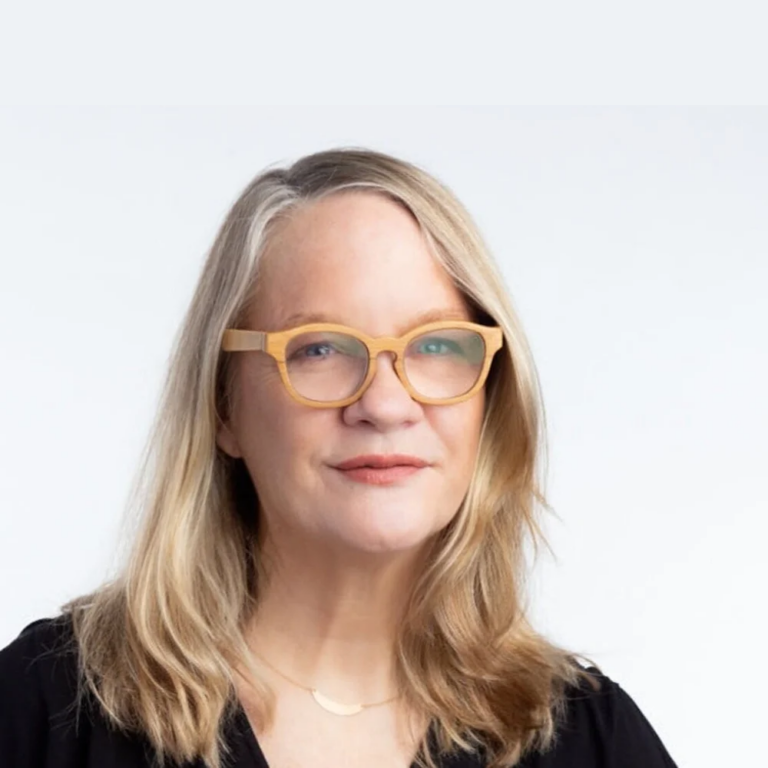 Professor Lisa Moren