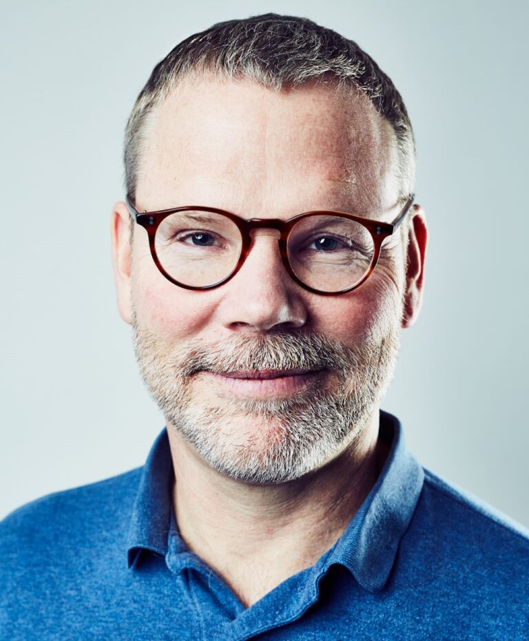 Dr. Erle C. Ellis