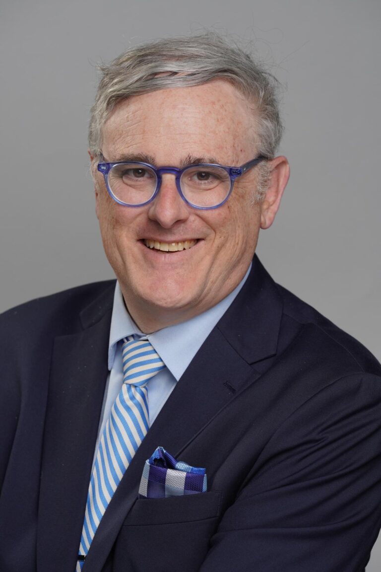 Dr. Elliot David Lasson